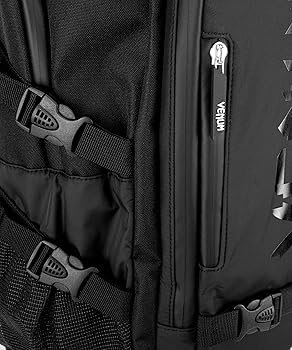 venum  リュック　高騰　難あり Amazon.co.jp: [VENUM] バックパック CHALLENGER XTREM EVO